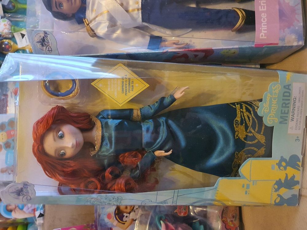 Мерида Классическая Кукла Принцесса Дисней Disney Merida Classic Doll with Pendant - Brave