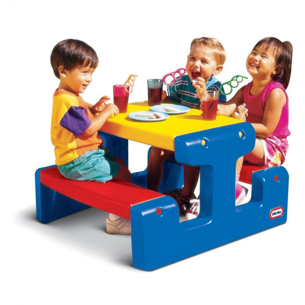 Игровой столик для пикника - Яркие цвета Little Tikes (синий) 466800060